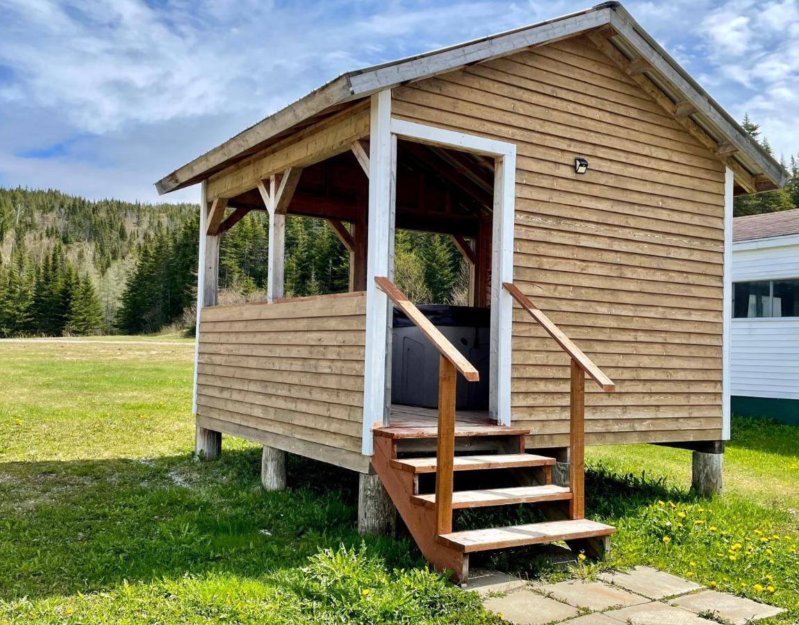 Bonne Bay Cottages Bonne Bay Pond Exterior photo